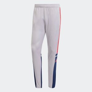 Spodnie piłkarskie ADIDAS Squadra 25 treningowe. Niebieskie spodnie dresowe ADIDAS, s, bez wzorów. Za 129,99 zł.