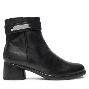 Botki ECCO. Czarne botki ecco, bez wzorów, bez obcasa, na słupku, bez zapięcia. Za 599,99 zł.