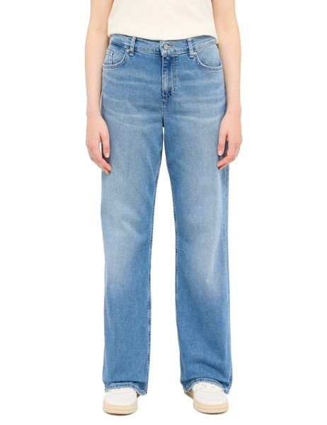 Damskie Spodnie jeansowe Mustang Style Madison Wide Denim Blue 1016554 5000 412. Niebieskie jeansy Mustang, bez wzorów, z denimu. Za 219,99 zł.