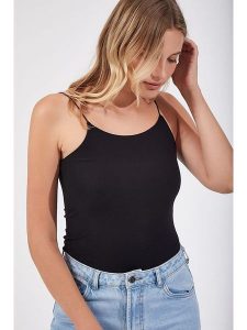 Happiness Istanbul Top w kolorze czarnym rozmiar: 38. Czarne topy Happiness Istanbul, bez wzorów, bez kołnierzyka, bez ramiączek. Za 52,99 zł.