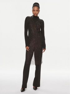 Herskind Sukienka koktajlowa 4998986 Czarny Regular Fit. Czarne sukienki Herskind, s, bez wzorów, z syntetyku, wizytowe, bez kołnierzyka, bez ramiączek. Za 679,99 zł.