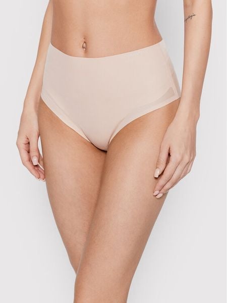 Chantelle Figi klasyczne z wysokim stanem Pure Light C10M80 Beżowy. Brązowe figi Chantelle, bez wzorów, z syntetyku. Za 129,99 zł.