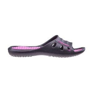 Klapki damskie Aquawave Manusa WMNS - czarne, Rozmiar buta 38. Czarne klapki AQUAWAVE, bez wzorów, bez obcasa. W wyprzedaży za 44,99 zł.