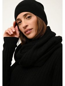 Just Cashmere Kaszmirowy szal-koło "Hutton" w kolorze czarnym - 65 x 50 cm rozmiar: onesize. Czarne szaliki Just Cashmere, bez wzorów, z kaszmiru. Za 344,54 zł.