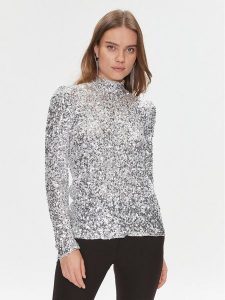 Bruuns Bazaar Bluzka BBW3766 Srebrny Regular Fit. Szare bluzki Bruuns Bazaar, xl, bez wzorów, z syntetyku, bez kołnierzyka, bez ramiączek. Za 399,99 zł.