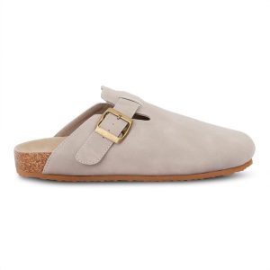 Buty do chodzenia damskie Kaber. Czarne buty trekkingowe Regatta, z syntetyku, bez zapięcia. W wyprzedaży za 149,99 zł.