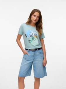 Vero Moda Koszulka w kolorze turkusowym rozmiar: L. Niebieskie bluzki Vero Moda, l, bez wzorów, z bawełny, bez kołnierzyka, bez ramiączek. Za 57,20 zł.