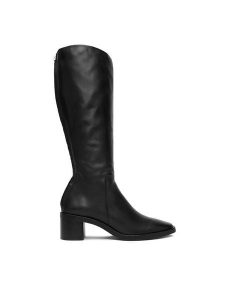 Calvin Klein Kozaki Block Heel Knee Boot Lth HW0HW02812 Czarny. Czarne kozaki Calvin Klein, bez wzorów, ze skóry, bez obcasa, na słupku, bez zapięcia. Za 799,99 zł.