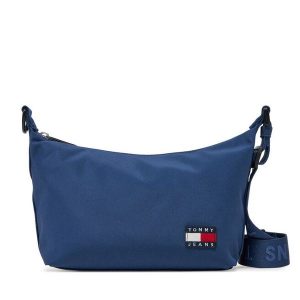 Torebka Tommy Jeans. Niebieskie torebki klasyczne Tommy Jeans, bez wzorów, z jeansu, bez dodatków. Za 179,99 zł.