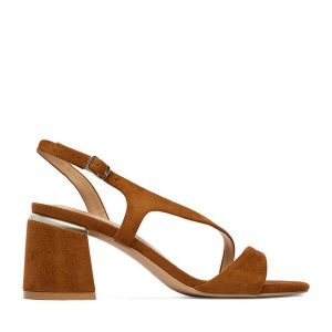 Sandały JENNY. Brązowe sandały Jenny, bez wzorów, bez obcasa, na słupku, bez zapięcia. Za 129,99 zł.