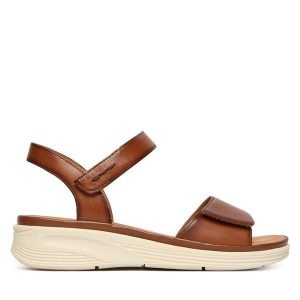 Sandały Josef Seibel. Brązowe sandały Josef Seibel, bez wzorów, bez obcasa, na koturnie, bez zapięcia. Za 399,99 zł.