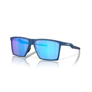 Okulary przeciwsłoneczne szklane Oakley Futurity Sun Prizm. Niebieskie okulary przeciwsłoneczne Oakley. Za 744,50 zł.