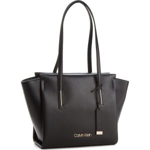 Torebka CALVIN KLEIN - Frame Medium Shopper K60K604369 001. Shopper bag marki Calvin Klein. W wyprzedaży za 389,00 zł.