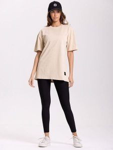 Onamaste Koszulka w kolorze beżowym rozmiar: S/M. Brązowe bluzki Onamaste, m, bez wzorów, z bawełny, bez kołnierzyka, bez ramiączek. Za 86,99 zł.