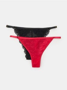 Koronkowy zestaw majtek 2-pack: stringi i brazyliany - czerwony. Czerwone stringi Sinsay, bez wzorów, z koronki. Za 19,99 zł.