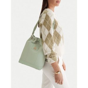 Torebka Beverly Hills Polo Club. Zielone torebki klasyczne Beverly Hills Polo Club, bez wzorów, bez dodatków. Za 219,99 zł.