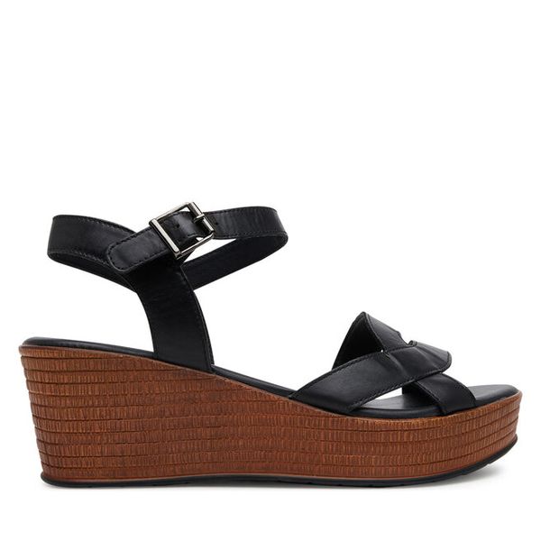 Sandały Lasocki. Czarne sandały Lasocki, bez wzorów, bez obcasa, na koturnie, bez zapięcia. Za 179,99 zł.