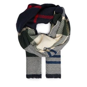 Szalik Barbour. Szaliki Barbour, bez wzorów. Za 244,99 zł.