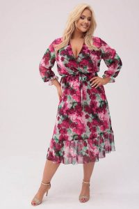 Szyfonowa sukienka w bordowo-czerwone kwiaty XXL OVERSIZE WIOSNA. Czerwone sukienki Moda Size Plus Iwanek, na wiosnę, s, bez wzorów, z elastanu, bez kołnierzyka, bez ramiączek, midi, kopertowe. Za 199,90 zł.