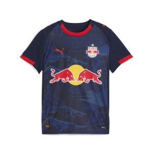 Młodzieżowa koszulka wyjazdowa FC Red Bull Salzburg 25/26 PUMA New Navy Red Blue. Czerwona bluzki Puma, m, bez wzorów, młodzieżowe, bez kołnierzyka, bez ramiączek. Za 349,00 zł.