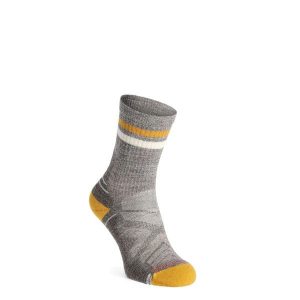 Skarpety turystyczne damskie Smartwool Performance Hike Light Cushion. Szare skarpetki Smartwool, bez wzorów. Za 95,99 zł.