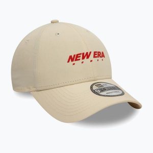 Czapka z daszkiem New Era NE Tech 9Forty. Brązowe czapki New Era, bez wzorów. Za 129,99 zł.