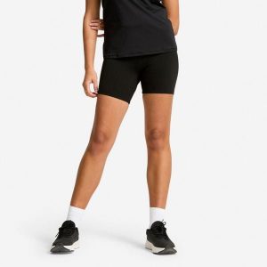 Spodenki fitness damskie Domyos slim. Czarne szorty DECATHLON, bez wzorów, z elastanu, sportowe. Za 22,49 zł.