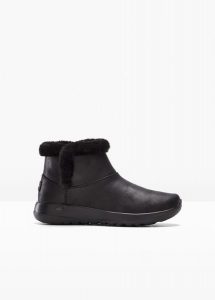 Kozaki Skechers. Czarne kozaki bonprix, na zimę, bez wzorów, bez obcasa, bez zapięcia. Za 299,99 zł.