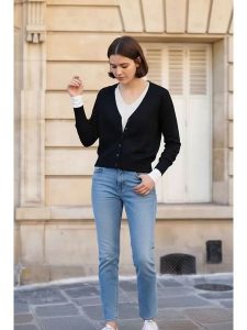 ASSUILI Kardigan w kolorze czarnym rozmiar: 40. Czarne kardigany Assuili. Za 100,99 zł.