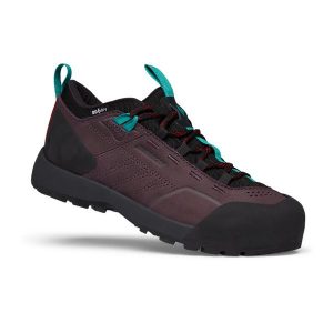 Buty trekingowe damskie Black Diamond Mission. Fioletowe buty trekkingowe Black Diamond, bez zapięcia. Za 489,99 zł.