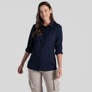 Koszula podróżnicza damska Craghoppers NosiLife Freeda Long Sleeved Shirt. Niebieskie koszule Craghoppers, bez wzorów, bez kołnierzyka, bez ramiączek. Za 319,99 zł.