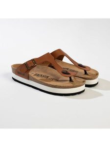 BACKSUN Japonki "Alghero" w kolorze jasnobrązowym rozmiar: 38. Brązowe klapki Backsun, bez wzorów, z materiału, z otwartym noskiem, bez obcasa, na platformie. Za 130,99 zł.