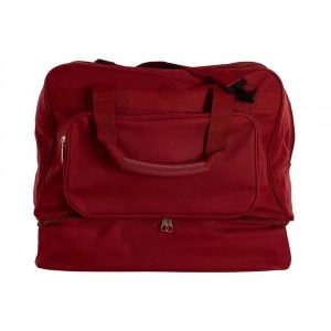 Torba sportowa Softee Equipo. Czerwone torby podróżne i sportowe SOFTEE, bez wzorów, z poliesteru. Za 165,99 zł.