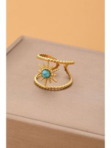 Atelier MIU Pozłacany pierścionek z turkusem rozmiar: onesize. Żółte pierścionki Atelier MIU, z turkusem, pozłacane. Za 51,95 zł.