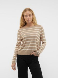 Vero Moda Sweter w kolorze beżowym rozmiar: XS. Brązowe swetry oversize Vero Moda, xs, bez wzorów, bez ramiączek. Za 48,28 zł.