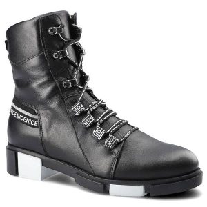 Czarne Botki Damskie Artiker Modne Buty Ocieplane. Czarne botki ARTIKER, na jesień, bez wzorów, ze skóry, bez obcasa, na obcasie, bez zapięcia. Za 279,00 zł.
