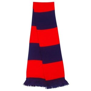 Drużynowy Szalik Z Frędzlami. Białe szaliki RESULT WINTER ESSENTIALS, bez wzorów, z dzianiny. Za 39,99 zł.
