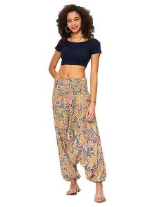 Aller Simplement Spodnie w kolorze beżowym rozmiar: 34-40. Brązowe spodnie z wysokim stanem Aller Simplement, bez wzorów, z bawełny, z podwyższonym stanem. Za 57,33 zł.