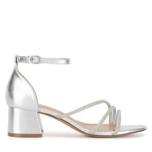 Sandały Jenny Fairy. Szare sandały Jenny Fairy, bez wzorów, bez obcasa, na słupku, bez zapięcia. Za 129,99 zł.