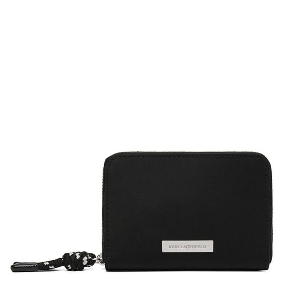 Portfel KARL LAGERFELD. Czarne portfele KARL LAGERFELD, bez wzorów. Za 429,99 zł.
