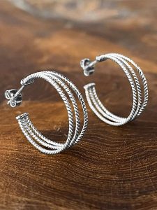 Eclat d'Argent Srebrne kolczyki-półkreole rozmiar: onesize. Szare kolczyki Eclat d'Argent, srebrne. Za 125,45 zł.