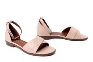 MACIEJKA K7459-04/00-1 beż, sandały damskie. Brązowe sandały Maciejka, bez wzorów, z gumy, bez obcasa, bez zapięcia. Za 237,92 zł.