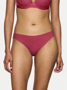 Triumph Stringi Pretty 10222212 Czerwony. Czerwone stringi Triumph, bez wzorów, z syntetyku. Za 39,99 zł.