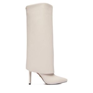 Kozaki Nine West. Kozaki Nine West, bez wzorów, bez obcasa, na szpilce, bez zapięcia. Za 359,99 zł.