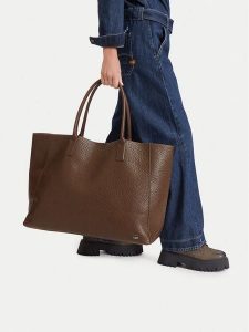 G-Star Raw Torebka C-LDA8729 Brązowy. Brązowe shopper bag G-Star, bez wzorów, ze skóry, bez dodatków. Za 299,99 zł.