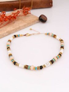 Charlize Pozłacany naszyjnik z kamieniami szlachetnymi - dł. 45 cm rozmiar: onesize. Białe naszyjniki Charlize, z jaspisem, pozłacane. Za 82,83 zł.