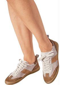 Heine Skórzane sneakersy w kolorze biało-jasnobrązowym rozmiar: 38. Białe trampki Heine, bez wzorów, bez zapięcia. Za 121,45 zł.