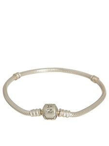 Pandora Srebrna bransoletka rozmiar: 15 cm. Szare bransoletki Pandora, srebrne. Za 230,95 zł.