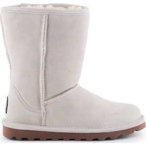 Buty zimowe Bearpaw Elle Short 1962W-909 Winter White białe. Białe buty zimowe z materiału, przed kolano, bez obcasa, bez zapięcia. Za 613,11 zł.
