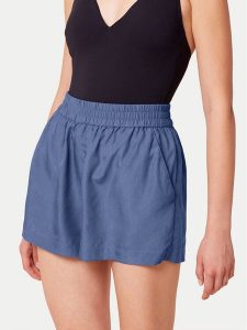 Triumph Szorty materiałowe Beach MyWear 10218548 Niebieski Regular Fit. Niebieskie szorty Triumph, bez wzorów, z bawełny. Za 189,99 zł.